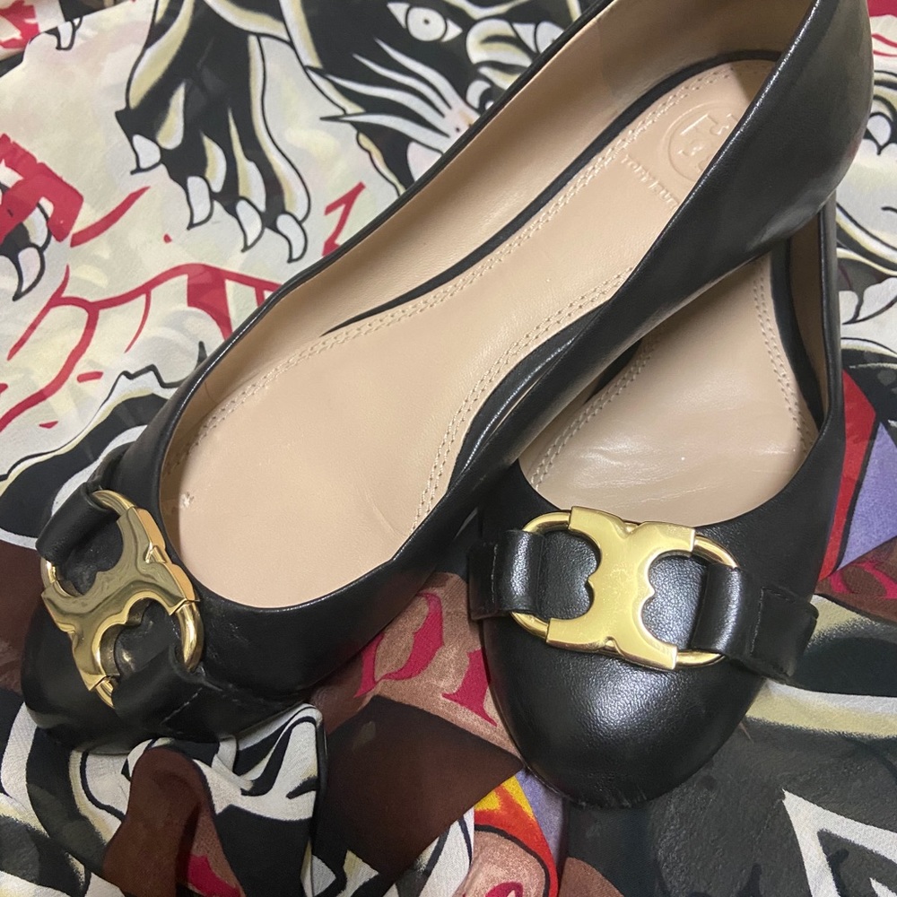 Tory Burch flats